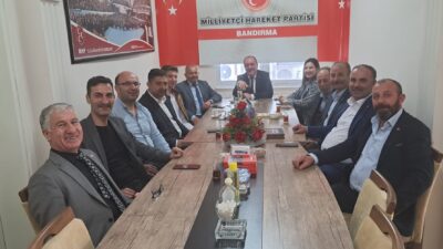 Milliyetçi Hareket Partisi ( MHP ) İlçe teşkilatı Bayramın 1.
