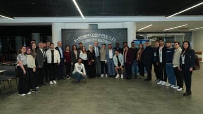 Bandırma Onyedi Eylül Üniversitesi Rektörü Prof. Dr. İsmail Boz ve