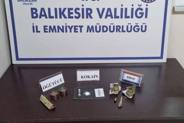  Erdek’te uyuşturucu operasyonu: 2 şüpheli gözaltına alındı