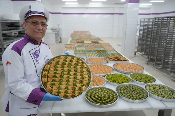Bayram öncesi baklavada ıspanak, bezelye ve yer fıstığı oyununa gelmeyin