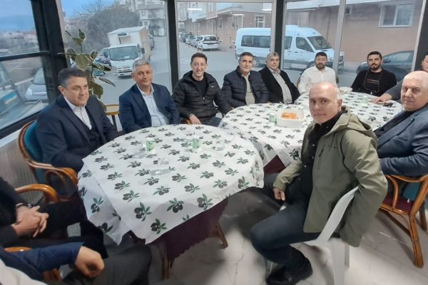 İftarın evsahibi Adem Yılmaz oldu
