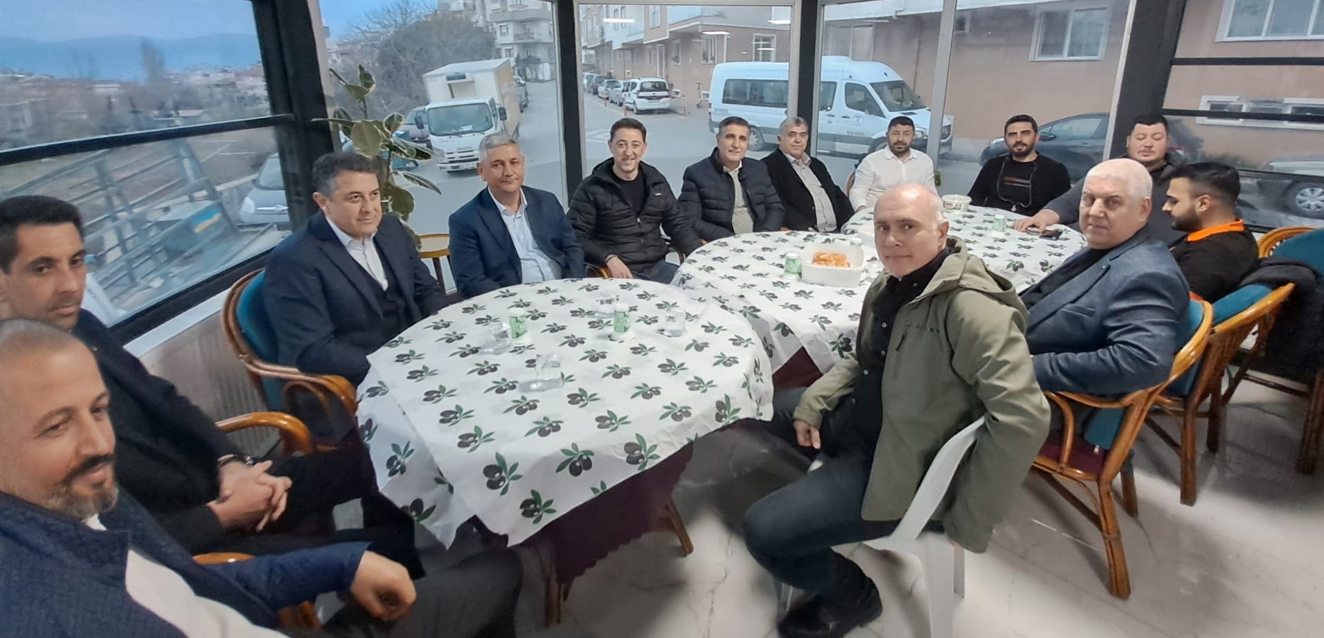 İftarın evsahibi Adem Yılmaz oldu