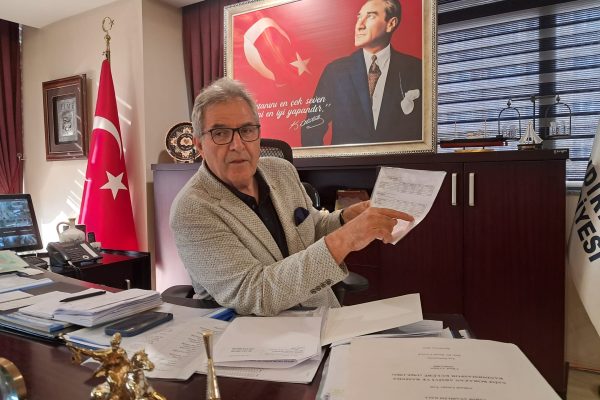 Mirza: Ağaçların taşınması için imza verenler bugün itiraz ediyorlar