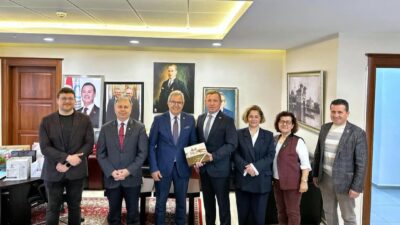 Bandırma Belediye Başkanı Dursun Mirza, Atatürkçü Düşünce Derneği (ADD) Bandırma