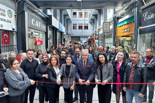 Yaşlılar Haftası sergisi açıldı