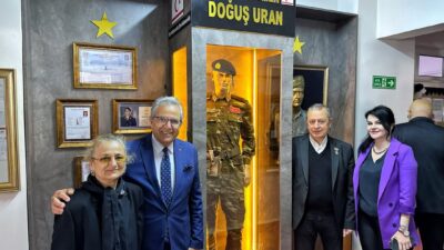 Bandırma Belediye Başkanı Dursun Mirza, ilçedeki eğitim kurumlarına yönelik ziyaretleri