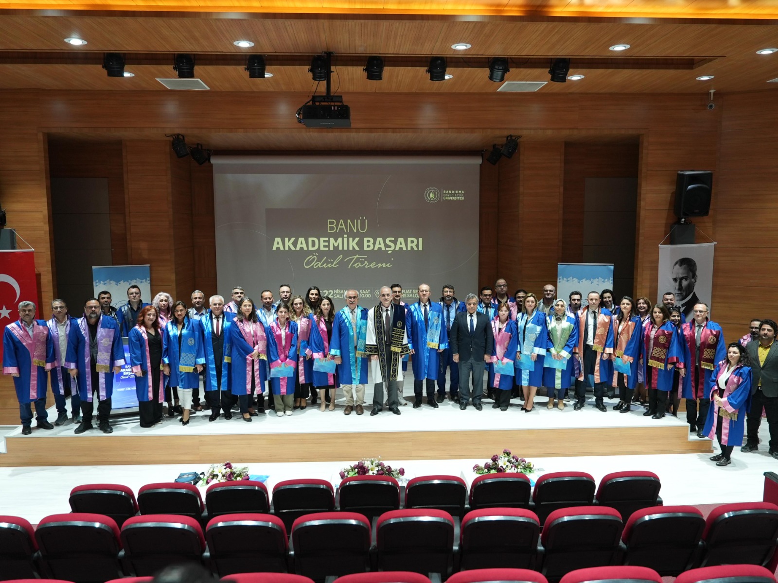 Banü’de Akademik başarı ödülleri töreni