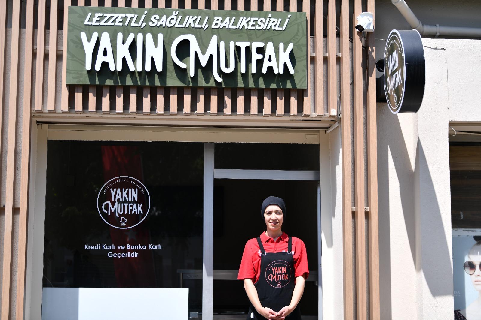 Yakın Mutfak’ta 3 çeşit yemek 30 TL