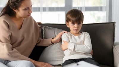 Depremler, yalnızca binaları değil, çocukların ruh dünyalarını da derinden sarsıyor.