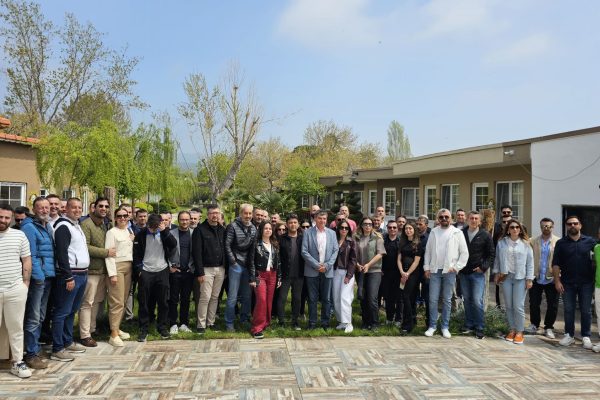 Otel İşletmecileri ile tedarikçiler Erdek’te buluştu