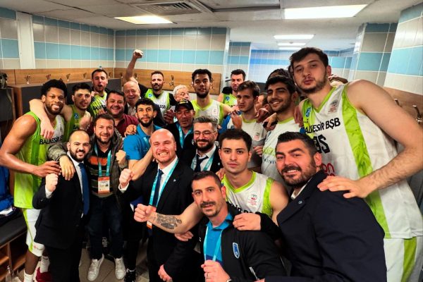 Balıkesir BŞB süper lig için Play-Off oynayacak