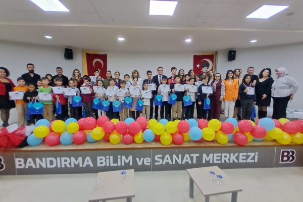 Akıl ve zeka oyunları ödül töreni yapıldı