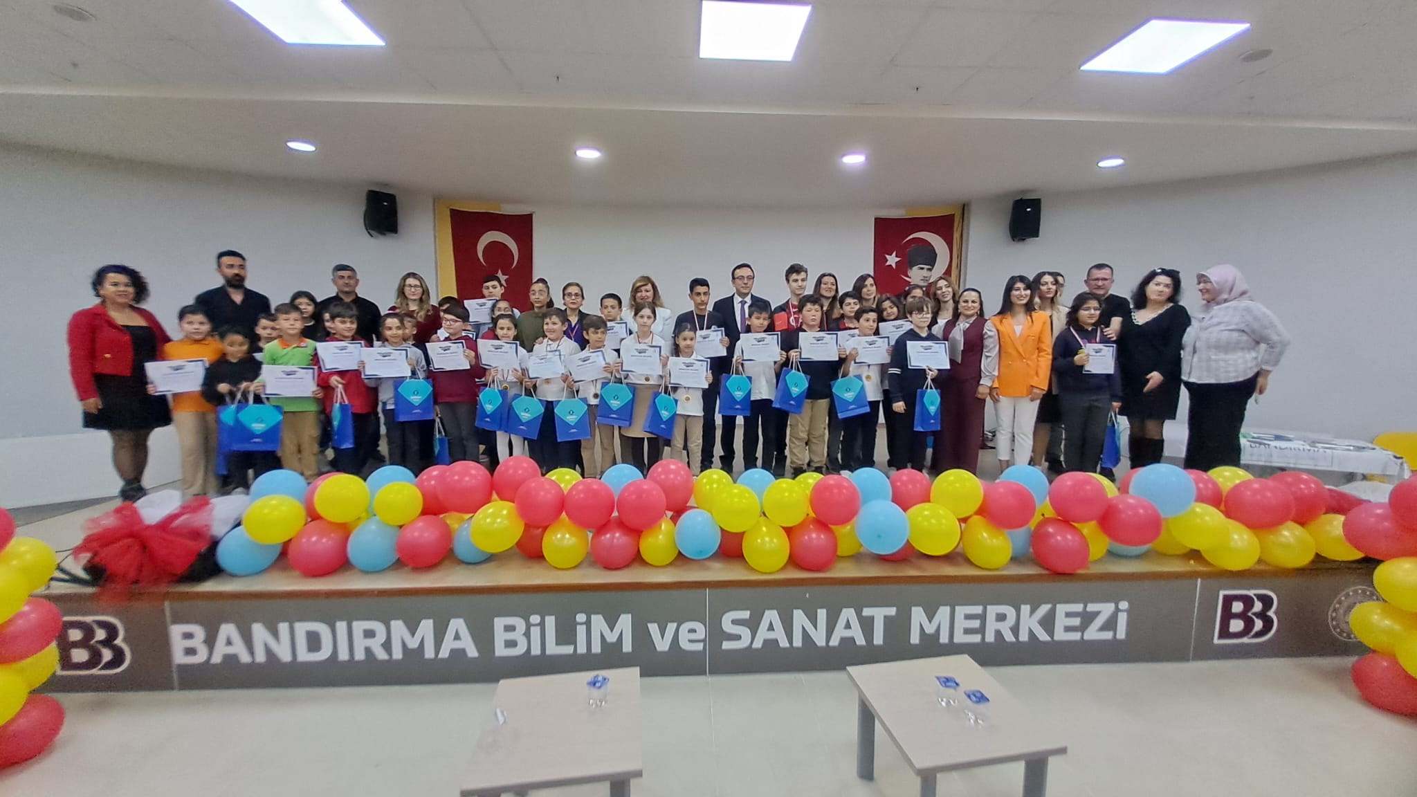 Akıl ve zeka oyunları ödül töreni yapıldı