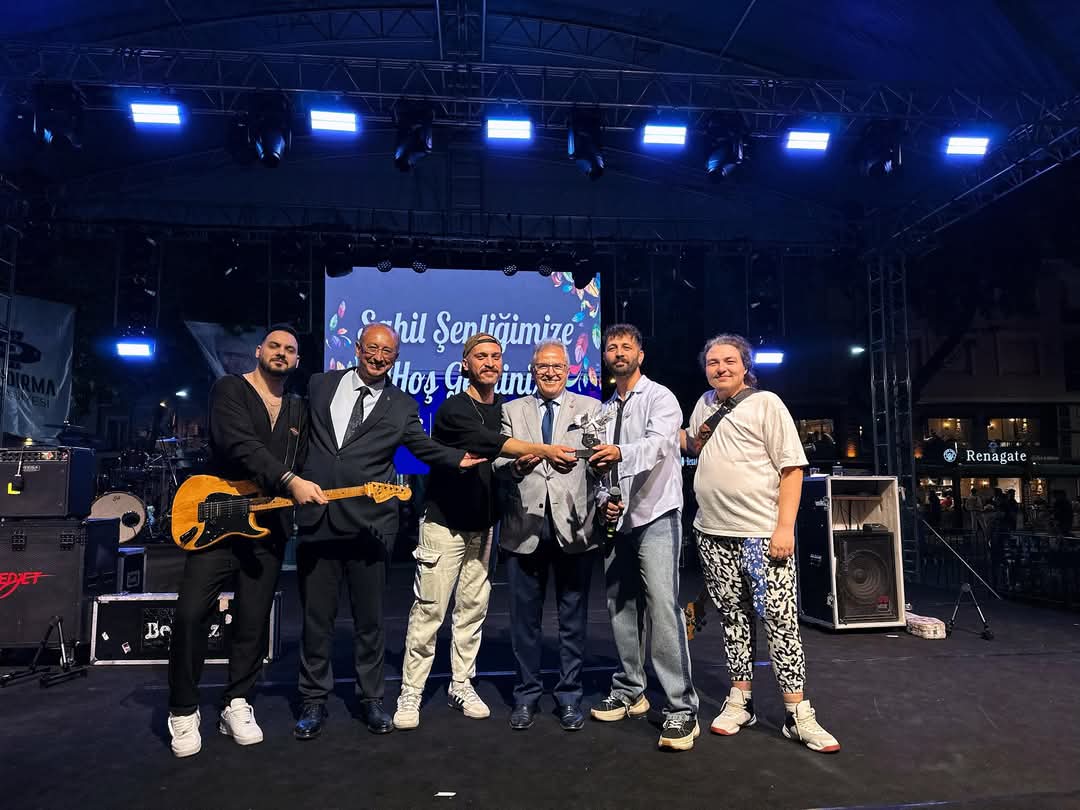 Bandırma Sahil Şenlikleri Başladı