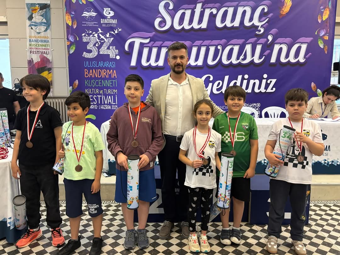 Satranç turnuvasında şampiyonlar belli oldu