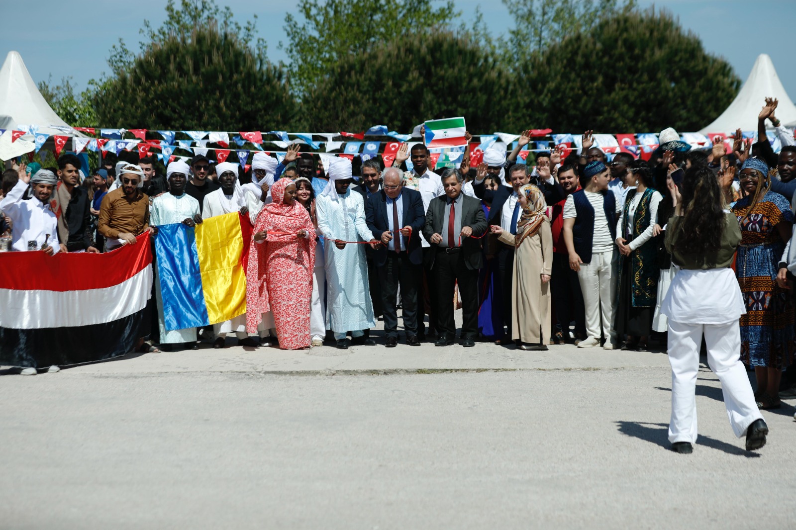 Üniversitede Uluslararası Kültür Şenliği Düzenlendi