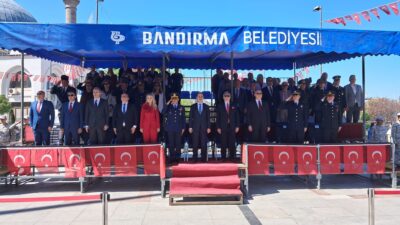 19 Mayıs Gençlik ve Spor Bayramı Bandırma’da coşkuyla kutlandı. Cumhuriyet
