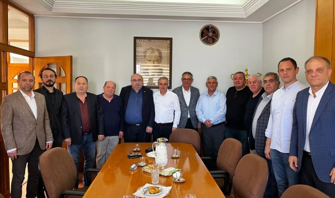 Yapılan Genel Kurulun ardından Esnaf Kefalet Kooperatifi Başkanlığına seçilen Osman