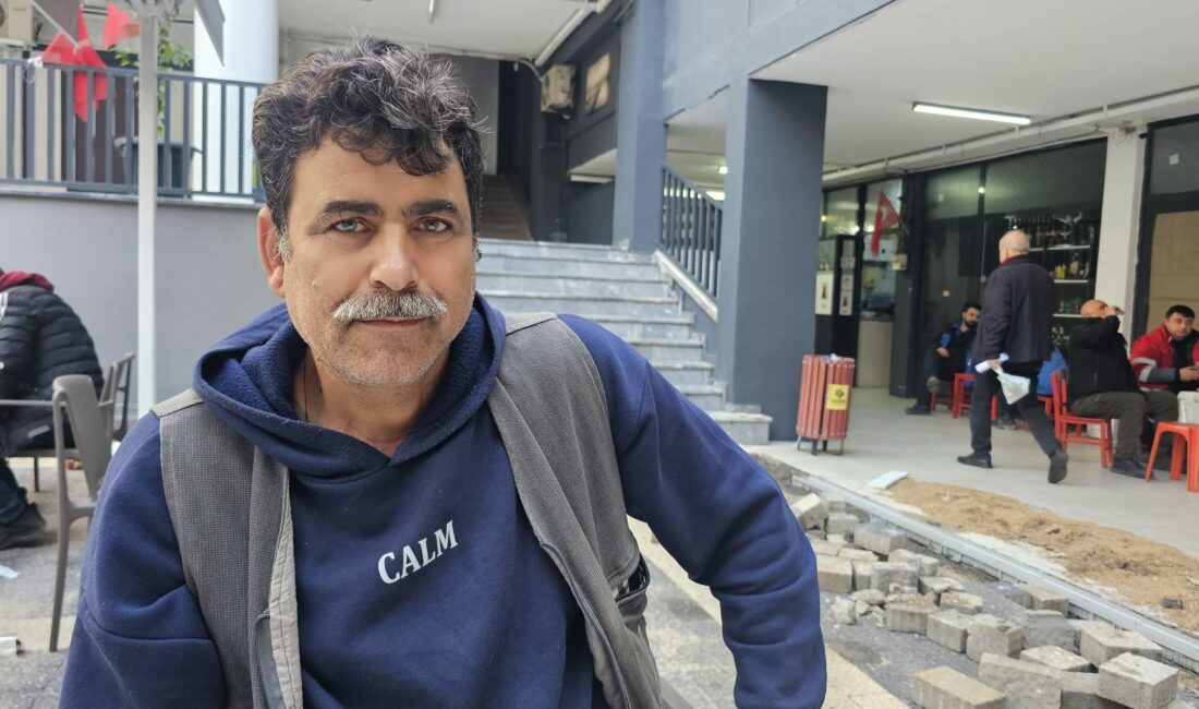 Balıkesir’in Manyas ilçesinde yaşayan Halil Mandacı’nın hayatı film senaryolarına taş