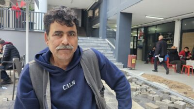 Balıkesir’in Manyas ilçesinde yaşayan Halil Mandacı’nın hayatı film senaryolarına taş