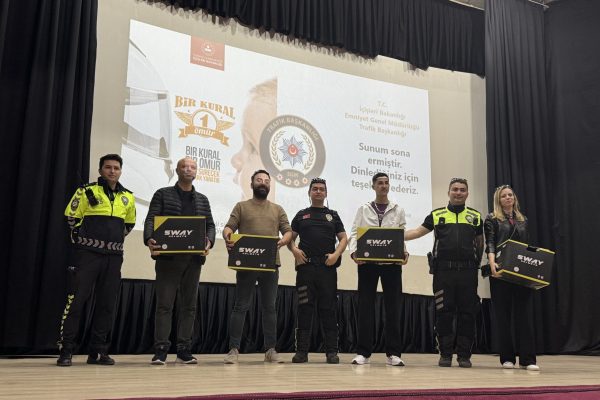 Bandırma’da motosiklet sürücülerine yönelik bilgilendirme programı düzenlendi