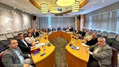 Bandırma Belediye Başkanı Dursun Mirza, Başkan Yardımcıları Cemal Adıgüzel, Niyazi