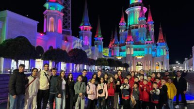 Antalya’da düzenlenen Aspendos Cup karate turnuvasında Manyas karate takımı önemli