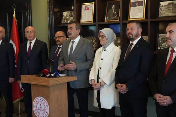Bakan Tekin: “Balıkesir’de 22 yılda 17 milyar TL’lik yatırım yaptık”