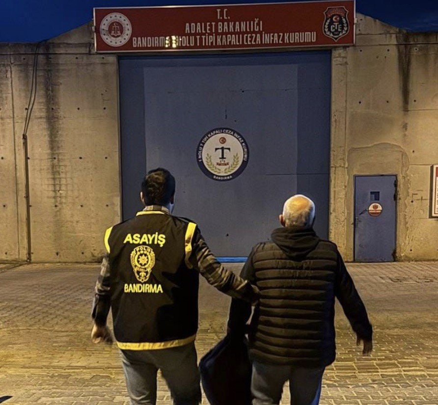 16 ayrı suçtan aranan şahıs Bandırma’da yakalandı