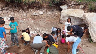 Uluslararası Müzeler Haftası çerçevesinde Bandırma’nın Çınarlı Mahallesi’nden katılan çocuklar, Kyzikos
