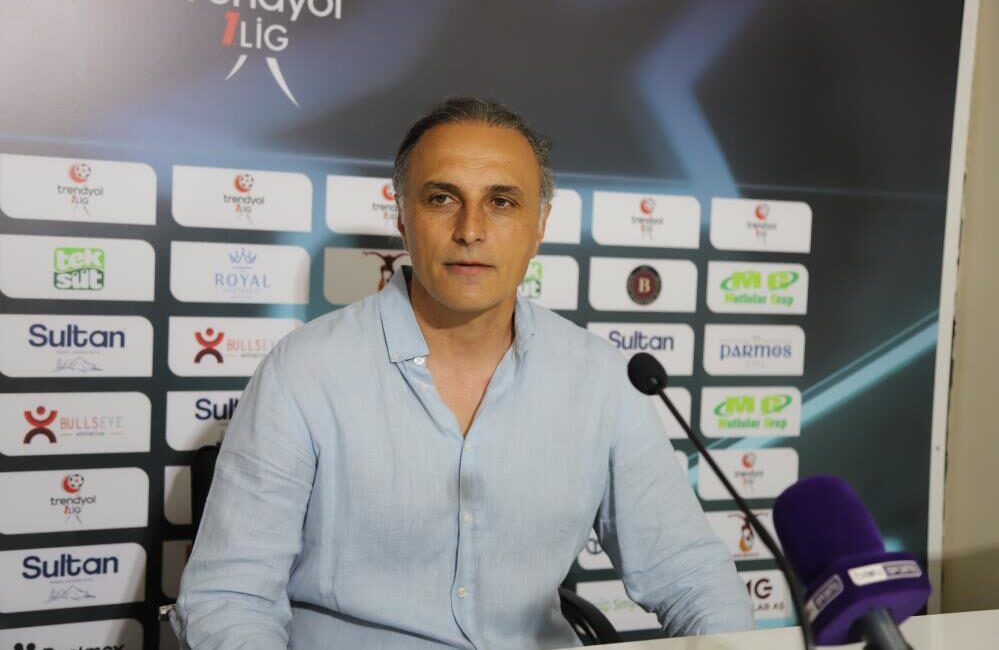 Mustafa Gürsel: “Bir adım kaldı, Süper Lig’i çok istiyoruz” Bandırmaspor Teknik Direktörü Mustafa Gürsel, Boluspor’u tebrik ederek, “Rakibimiz Boluspor’u