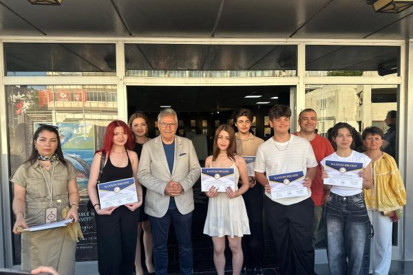 Göklerdeki Senfoni Sonsuz Yolculuk – Manyas Kuş Cenneti” temalı resim sergisi açıldı