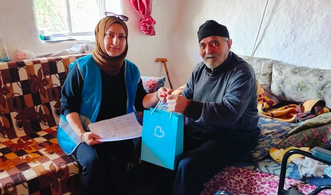   Balıkesir Büyükşehir Belediyesi ekipleri, Balıkesir Büyükşehir Belediye Başkanı Ahmet