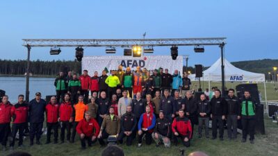 911 Arama ve Kurtarma Derneği Bandırma’da devam eden faaliyetlerinin yanı