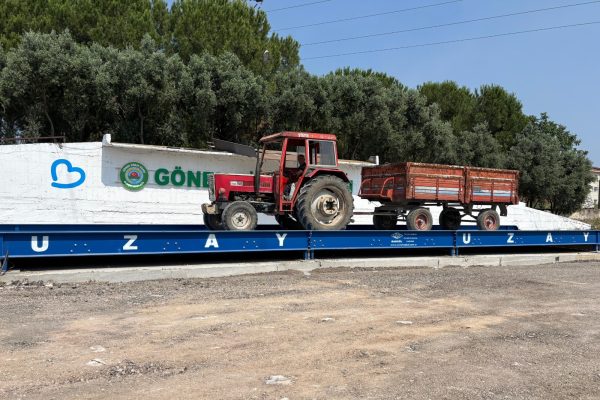 Gönen’e tohum selektörü ve tır kantarı kazandırıldı