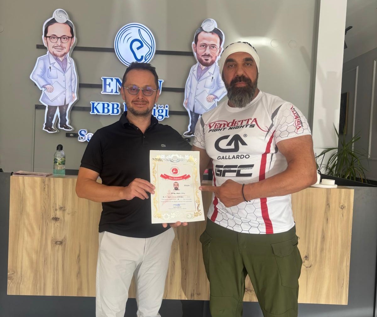 Rambo Hakan İtmiş siyah kuşak 6. danını takmaya hak kazandı