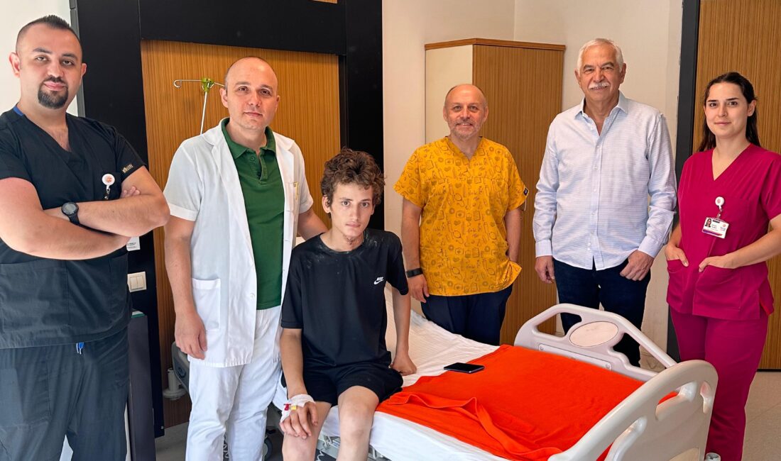 Nev Sağlık Grubu bünyesindeki Nev Balıkesir’in uzman ekibi, çoklu boyun