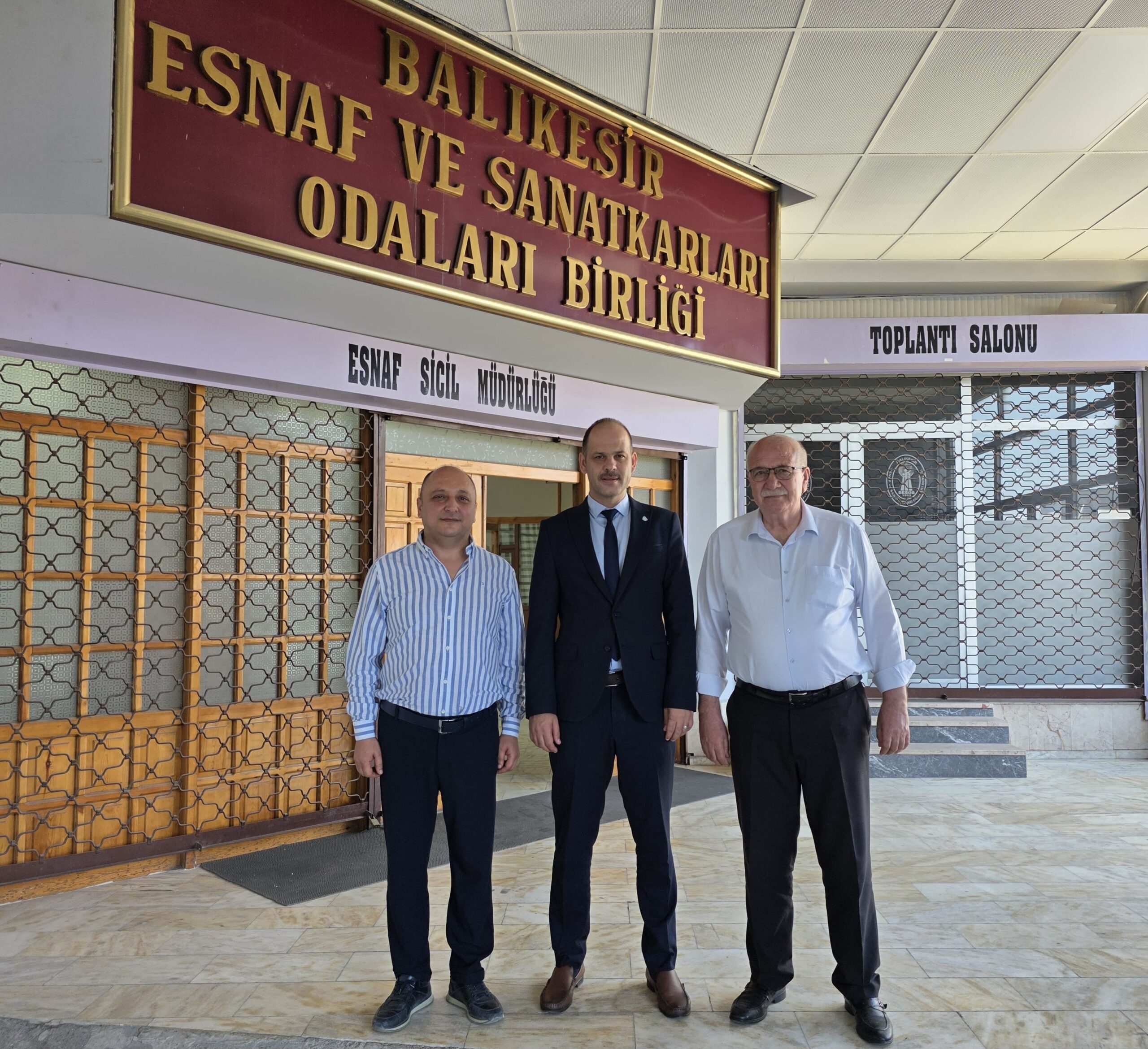 Erdem : Büyükşehir ile elele örnek bir çalışma yapacağız