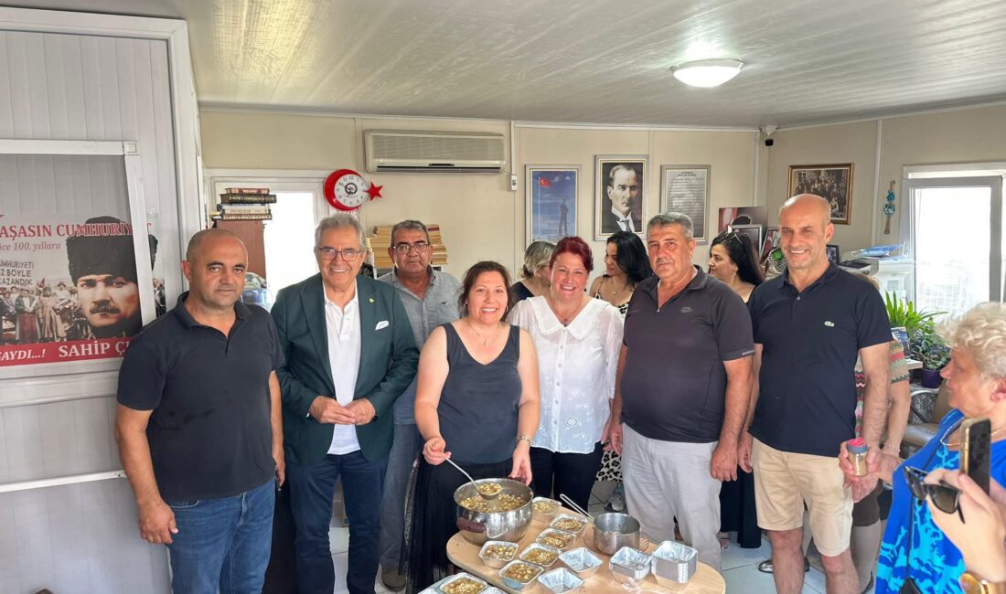 Muharrem ayı dolaysıyla Paşakent muhtarlığında aşure etkinliği düzenlendi. Paşakent Mahalle