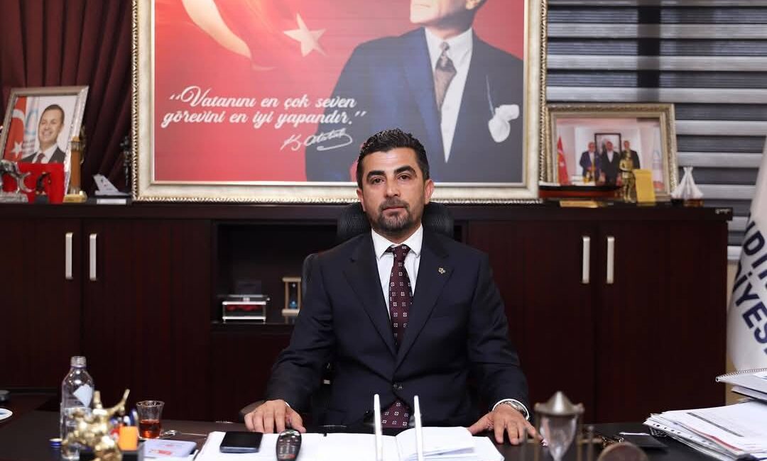 İş İnsanı Kadir Kalbişen gördüğü lüzum üzerine CHP Bandırma Belediye