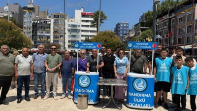 Bandırma Ülkü Ocakları Muharrem ayı dolayıyla aşure etkinliği düzenledi. Ülkü