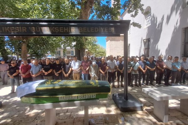 İlker Şan ebediyete uğurlandı