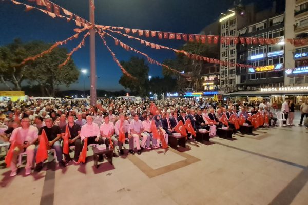 Bandırma’da 15 Temmuz’u anma programı düzenlendi