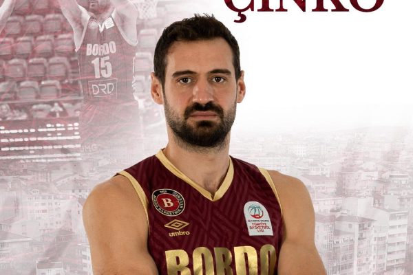 Kaptan Erol Can yuvada kaldı