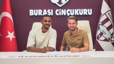 &nbsp; Teksüt Bandırmaspor defans hattını yeni transfer Sedric Hountondji ile