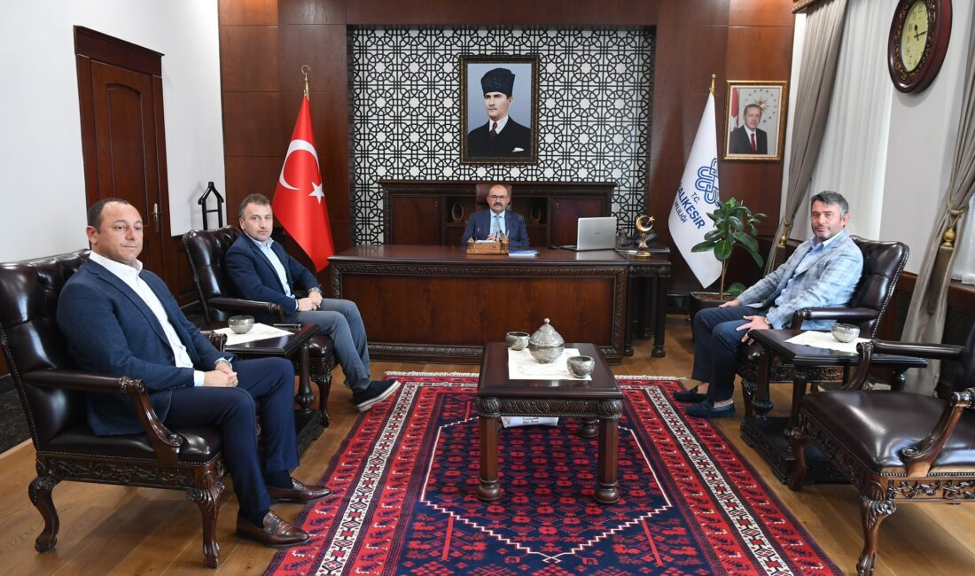 Bordo Sportif A.Ş Yönetim Kurulu Başkanı Onur Göçmez, Bandırma Bordo