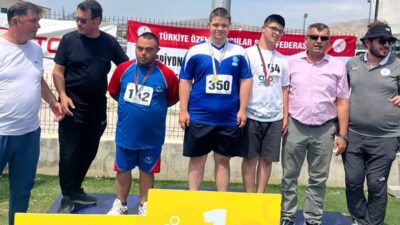 Bandırmalı özel sporcu Mehmet Talat Uçar şampiyonluklarına bir yenisini daha