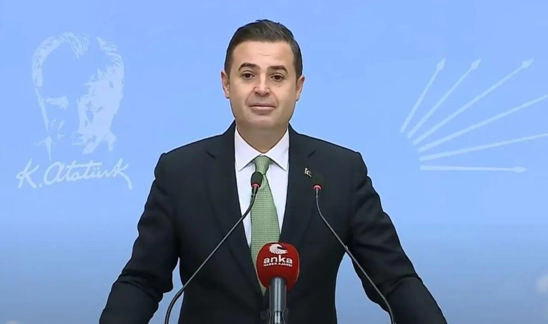 Balıkesir Büyükşehir Belediye Başkanı Ahmet Akın, basında sansürün kaldırılışının yıl
