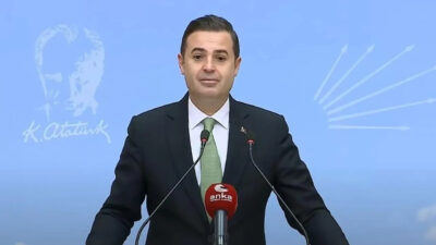 Balıkesir Büyükşehir Belediye Başkanı Ahmet Akın, basında sansürün kaldırılışının yıl