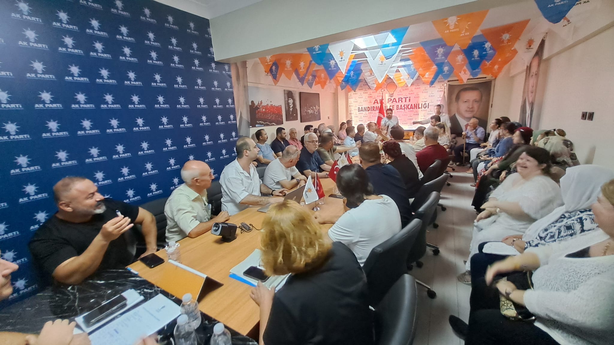 Ak Parti İlçe Danışma Meclisi Toplandı